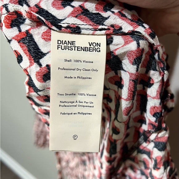 Diane von Furstenberg Emilia Geometric Mini Wrap Dres - Picture 8 of 8